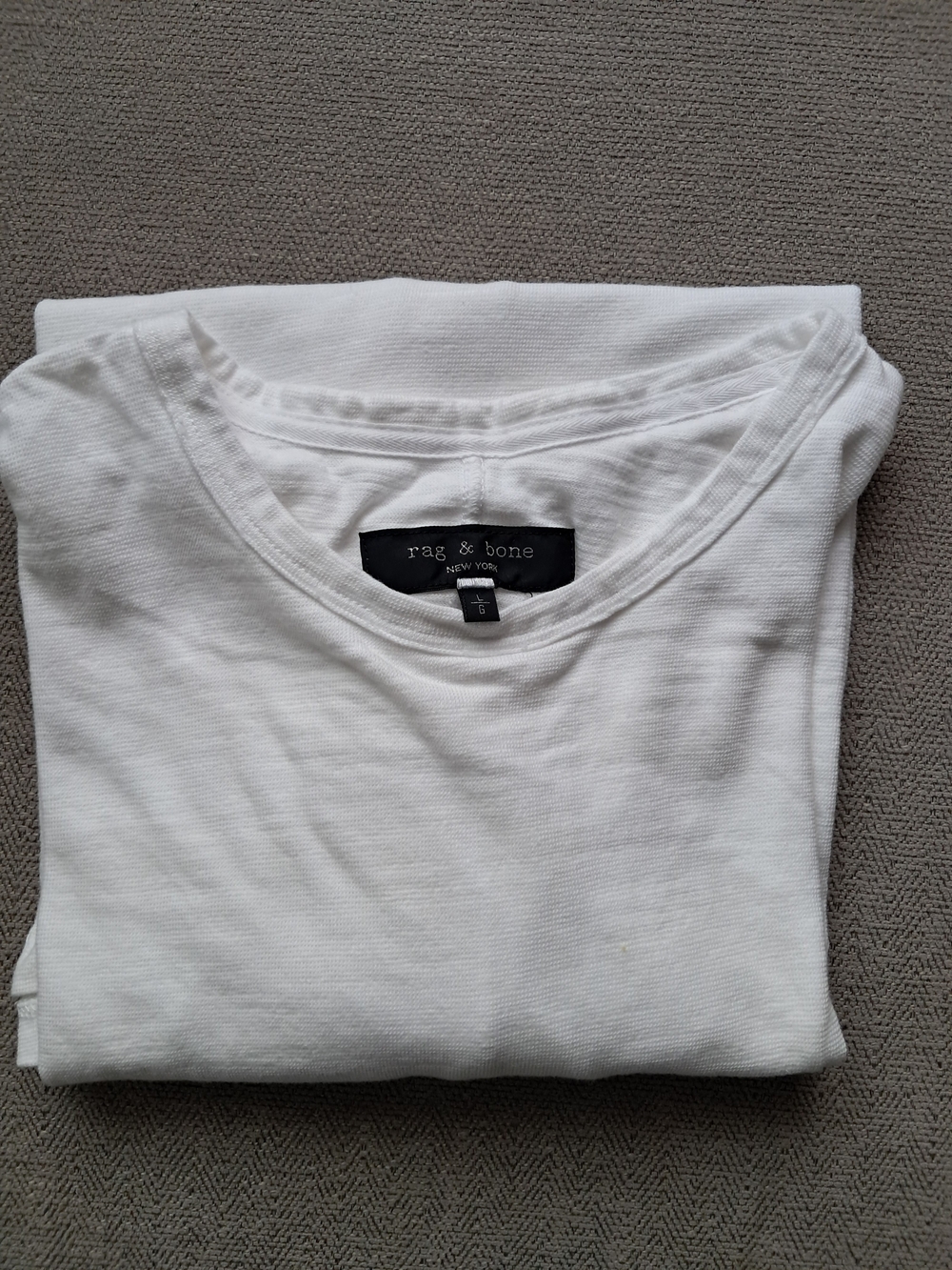 rag & bone Men's White Crewneck Short Sleeve Tee